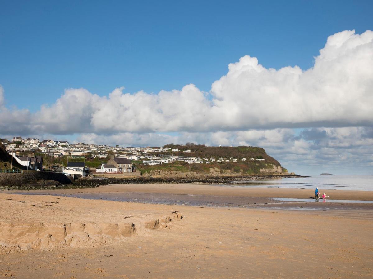 Ty Bedw Villa Benllech Exteriör bild
